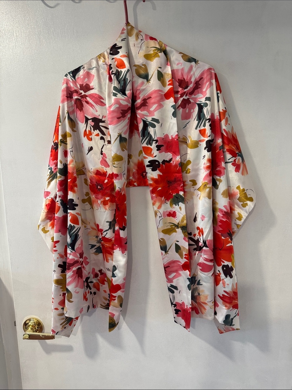 Floral Print Scarf in White & Pink Like New